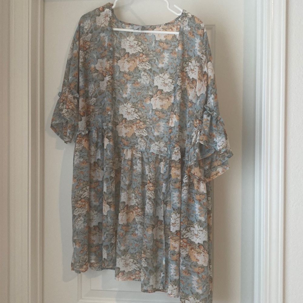 Blue floral ruffle cardigan